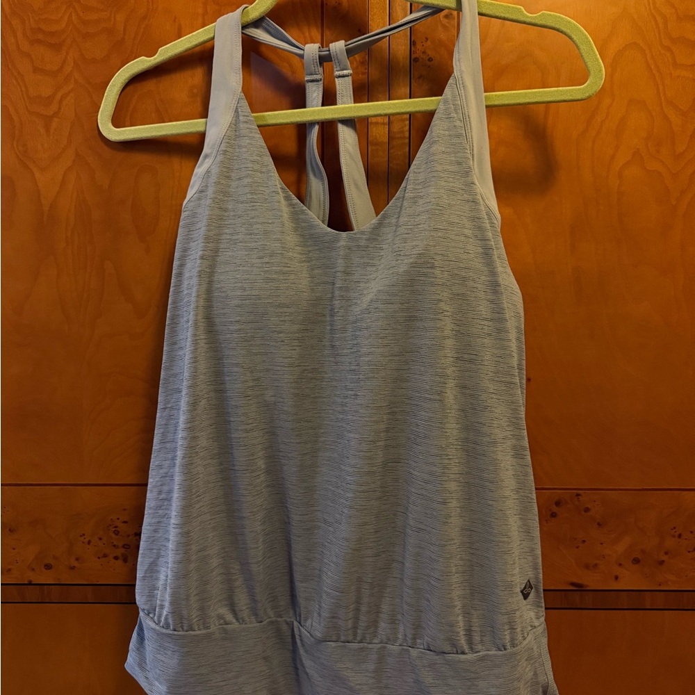 NWT Prana Bedrock Top in Fairhope Blue Athletic/ Workout Top